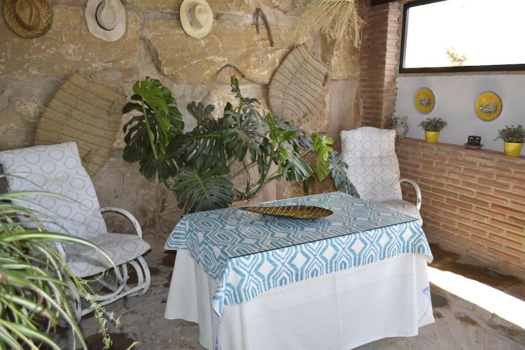 Fantastic Private Villa With Pool Near Ardales And Caminito Del Rey エクステリア 写真